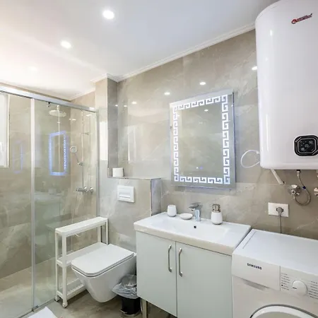 Luxury Sea View Appartamento Sarandë