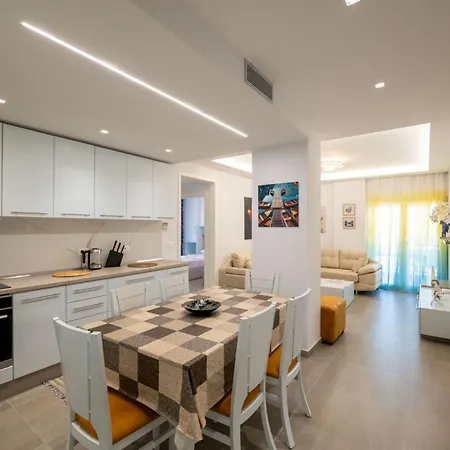 Appartamento Luxury Sea View Sarandë